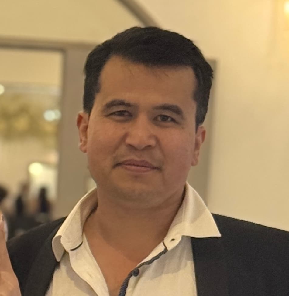 Baz Rahimi profile